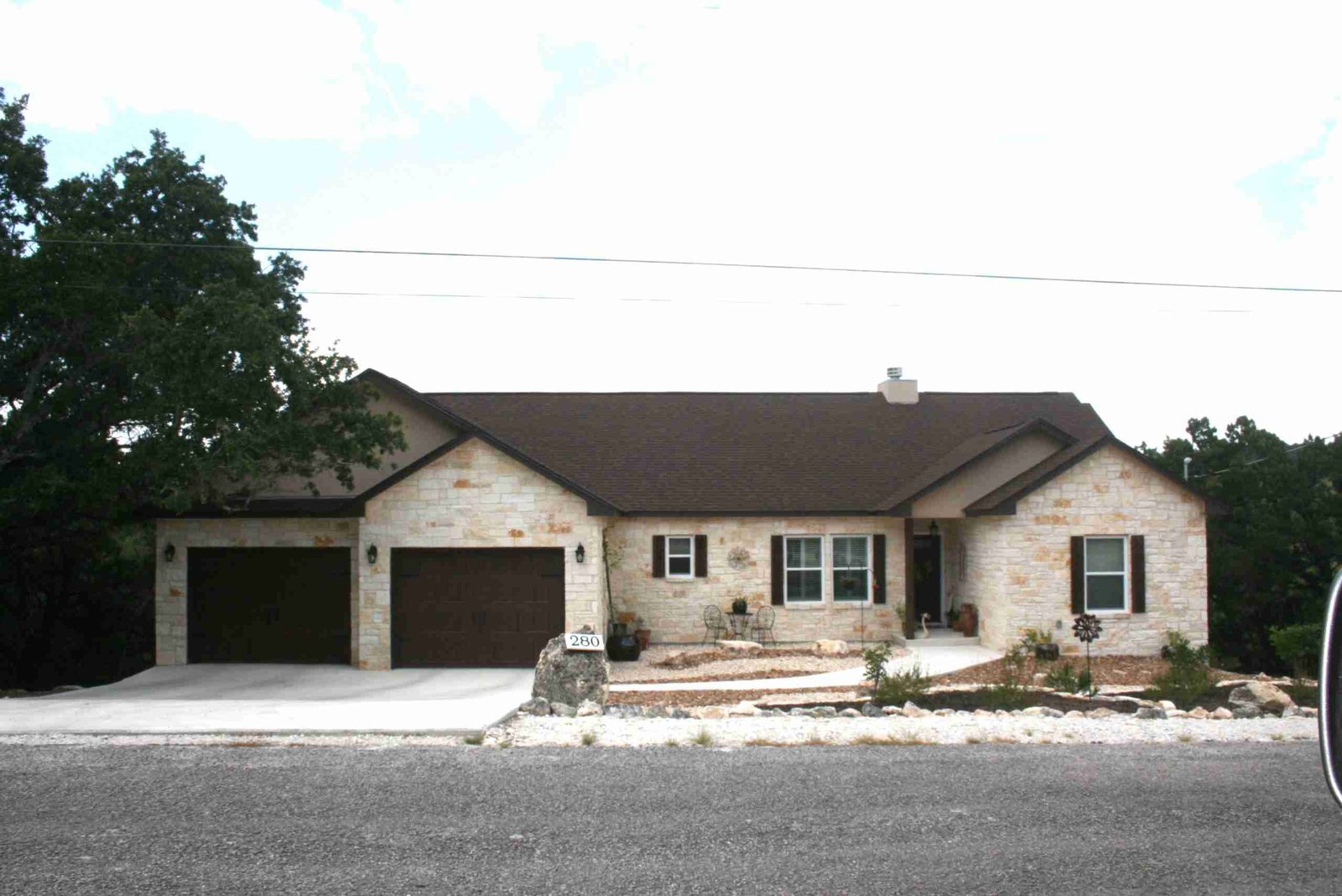 plan 240-0023 front view photo